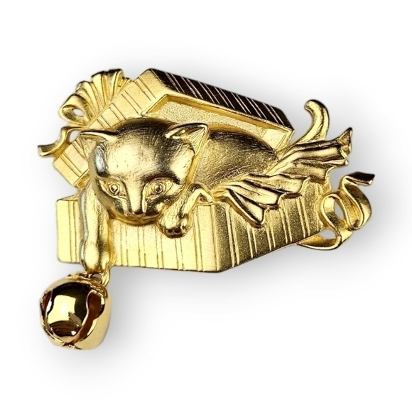 Jj Christmas Cat Brooch Jonette Jewelry Brushed Gold Plate Jingle Bell Vtg 2" - Picture 1 of 7
